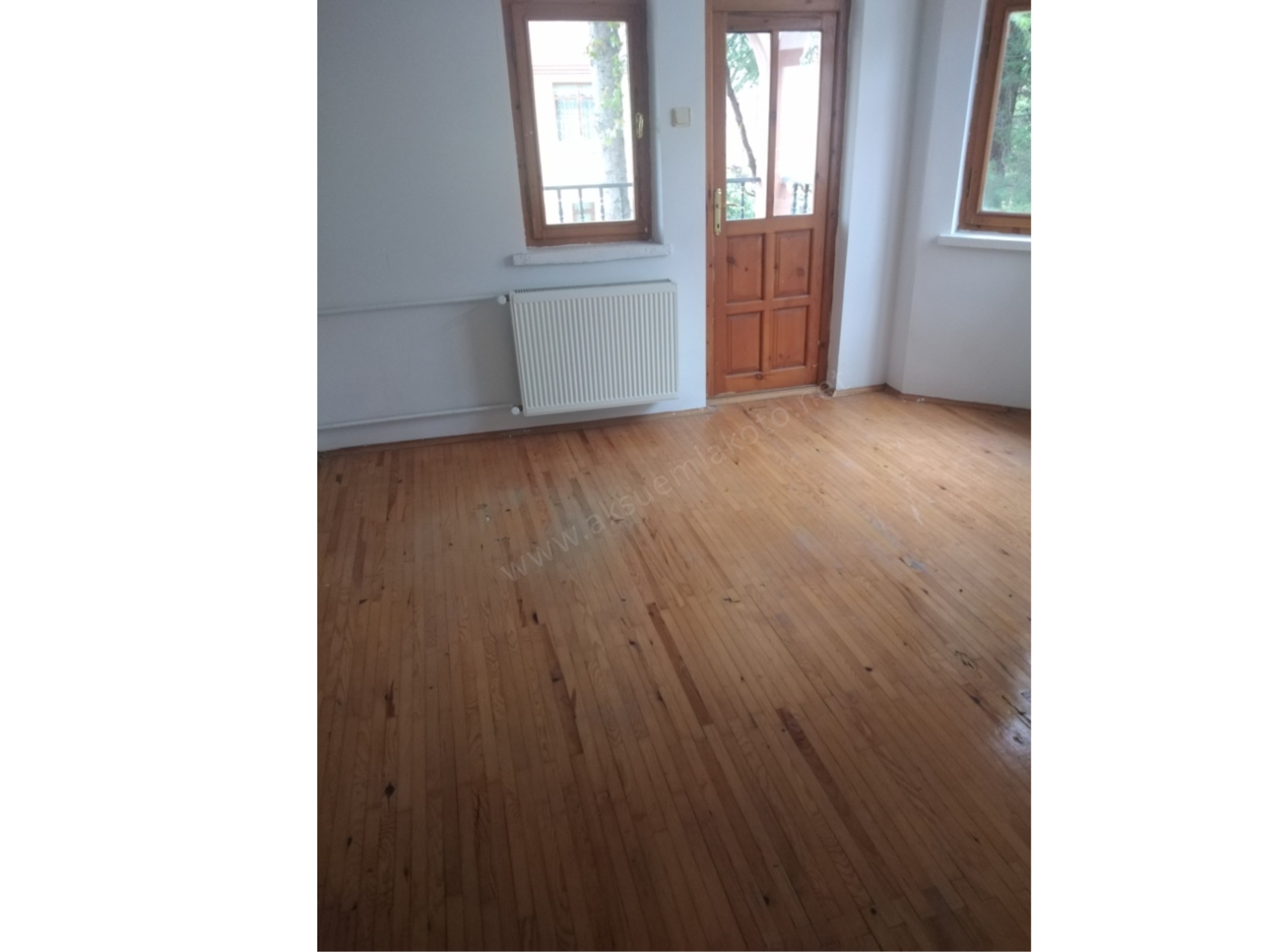 Satlık triblek bina